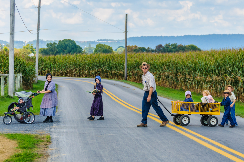 Are the Amish allowed to remarry if a spouse dies