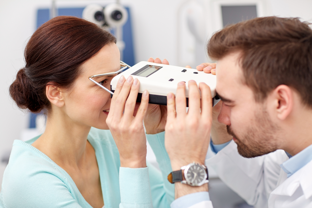 How to Measure Your Own Pupillary Distance